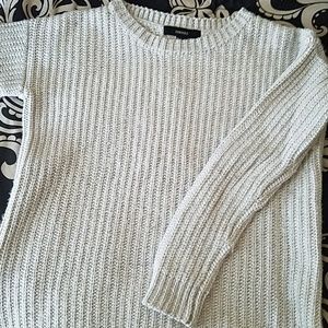 Light Grey Sweater 🐈